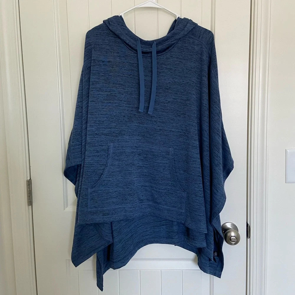 NWOT | Xersion women’s active cowl neck poncho top — XL